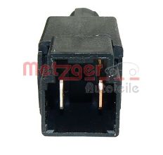 3305699